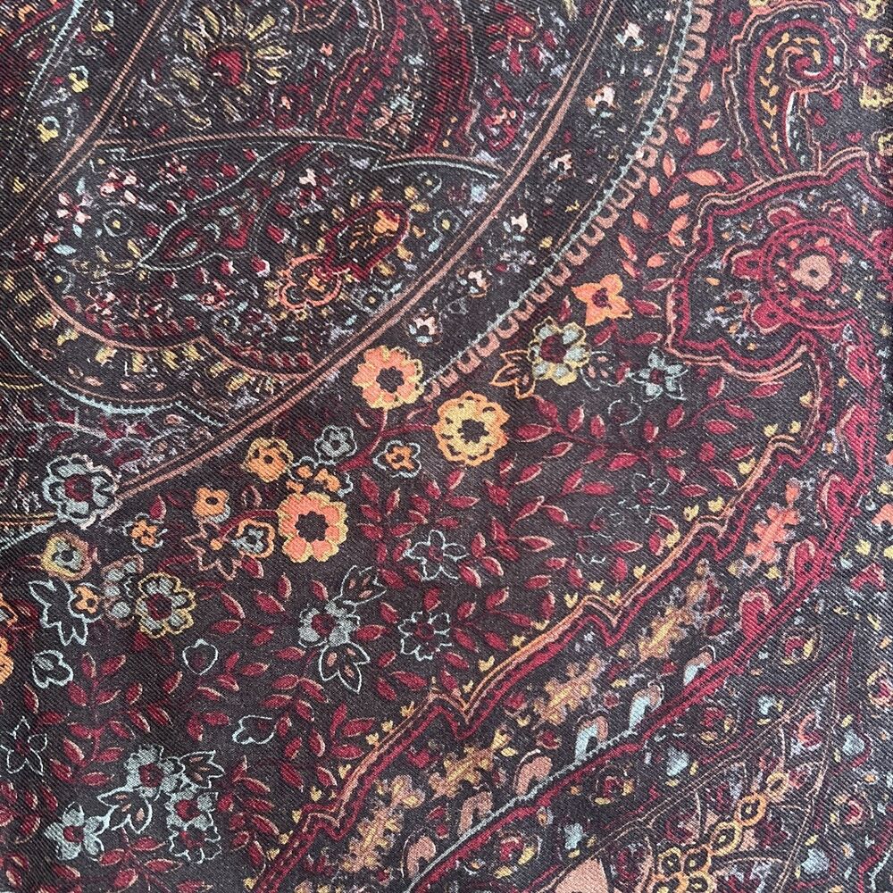 Talbots 44” x 44” Black Brown Burgundy Blue 80% Wool 20 Silk Paisley Print Scarf - Picture 6 of 6